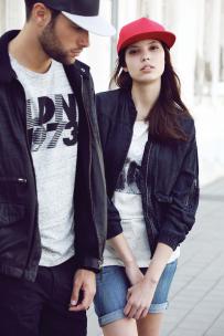 Snapback cap med fem paneler