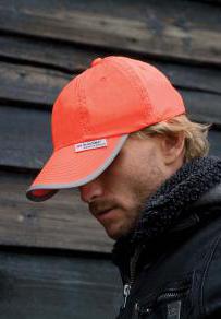 Keps med hög synlighet