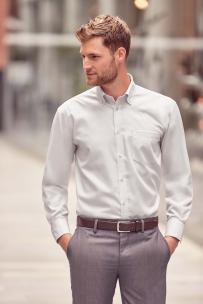Långärmad, överlägset strykfri, herrskjorta